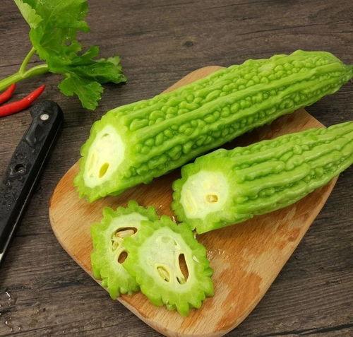 满仓吃瓜的危害,揭秘股市风险与投资陷阱
