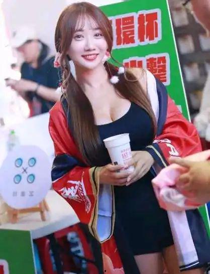 奶夲网红,揭秘网络红人的魅力与影响力