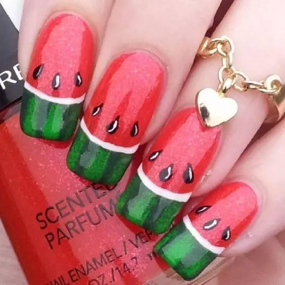 带你吃瓜美甲视频,带你一探带你吃瓜美甲视频的奥秘